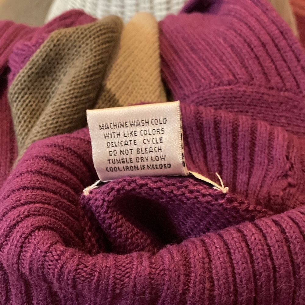 Ladies Multi Color Sweater - Picture 5 of 5